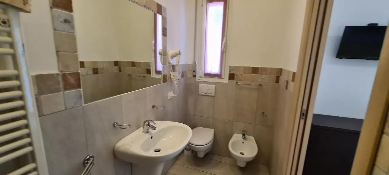 Rubino Apartments a 100metri dal mare Riccione