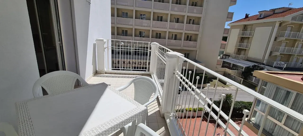 ריצ'יונה Rubino Apartments A 100Metri Dal Mare