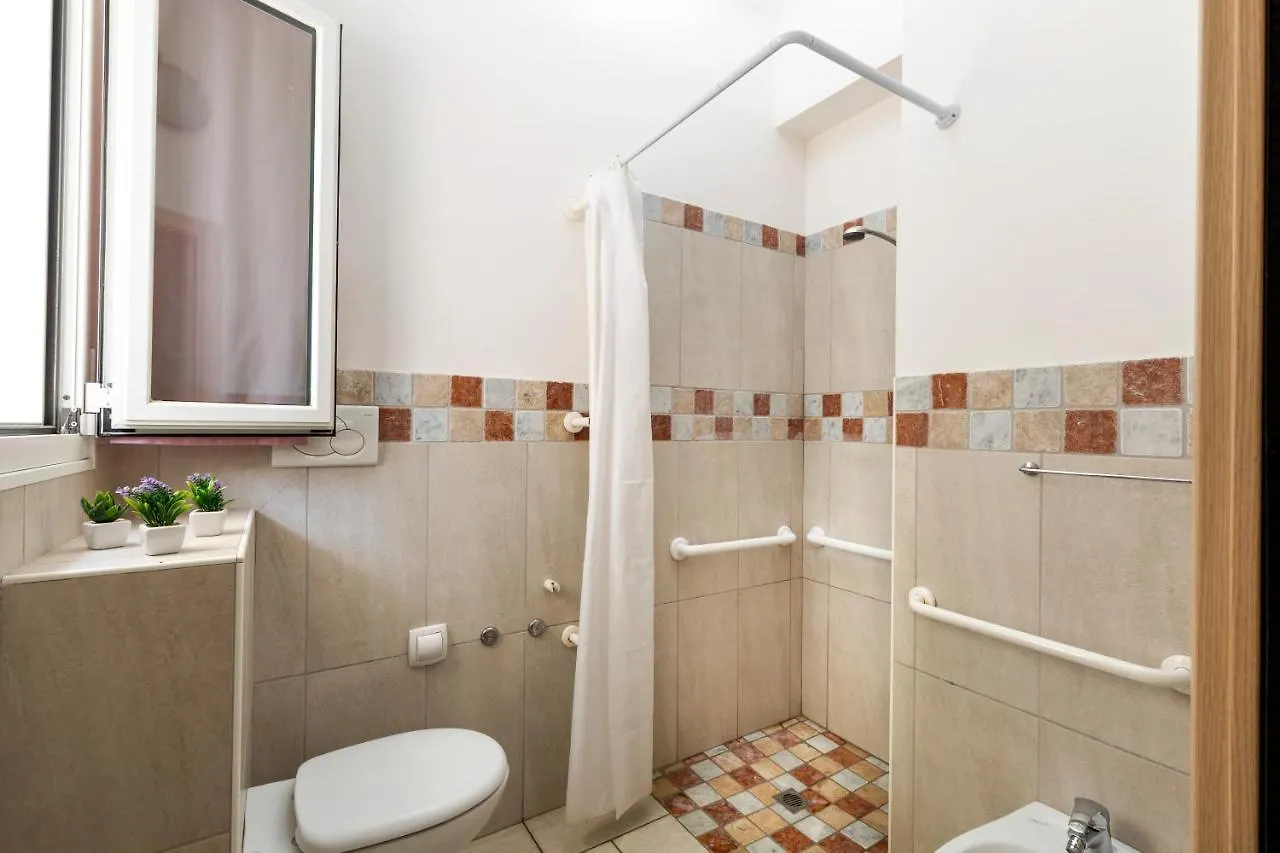 Rubino Apartments a 100metri dal mare Riccione Italia